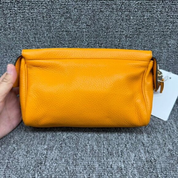 Gucci Leather Pouch Bag 250-071125 - Picture 3 of 13